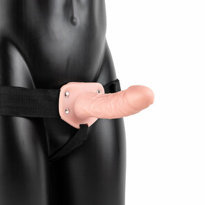 Vibrerende Hollow Strap-On zonder Balls - 6 / 15,5 cm