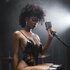 Vetersluiting Bodysuit met Lage Halslijn - S - Glanzend Zwart_